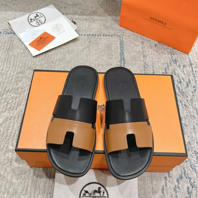 H**mes slippers